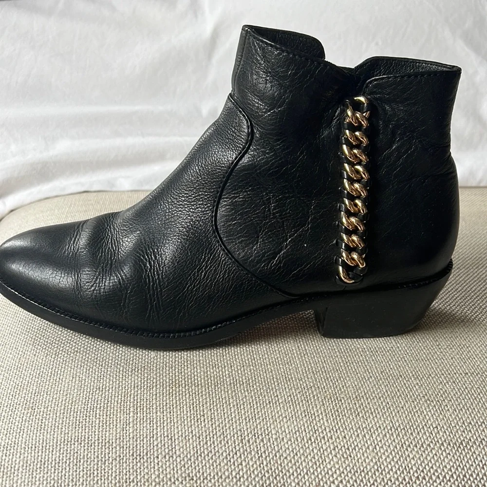 Black Leather Coach Booties 7.5 - Picture 1 of 4